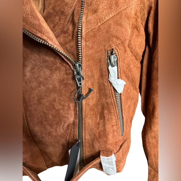 NEW Blank NYC Brown/ Tan Belted Front Zip Leather Jacket Size Small - Picture 6 of 8